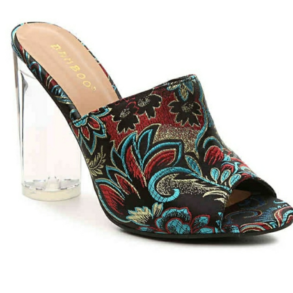 🆕Floral Embroidered Clear Heel Mule